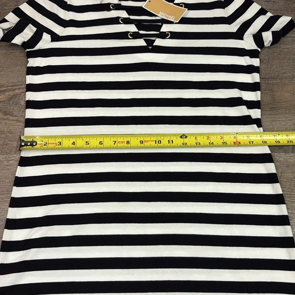 NEW Michael Kors Short Sleeve Lace Detailed Neckline Striped Dress Size Small